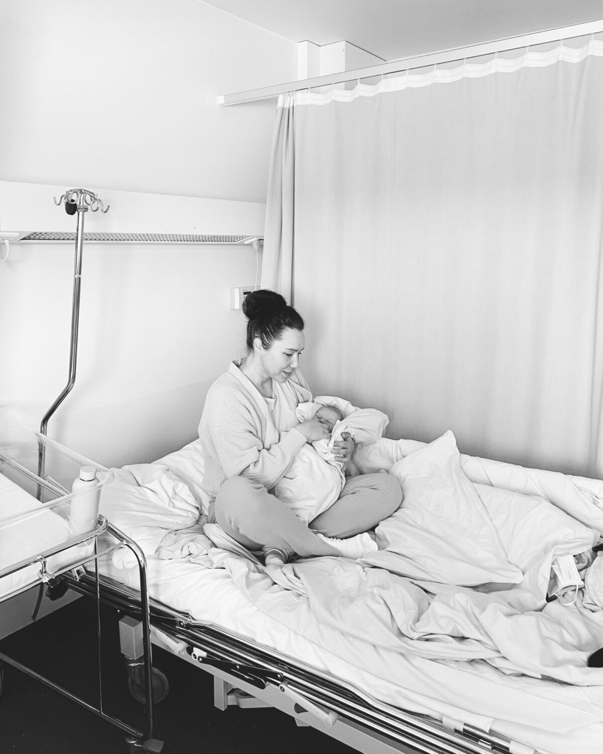 Muistiinpanoja ensimmäisistä päivistä vastasyntyneen kanssa sairaalassa